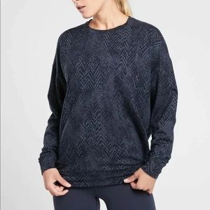 Athleta Studio to Street Splatter Pullover Sweatshirt Navy Activewear Sz S EUC